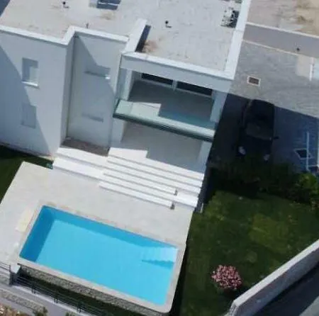 Top View * Murter